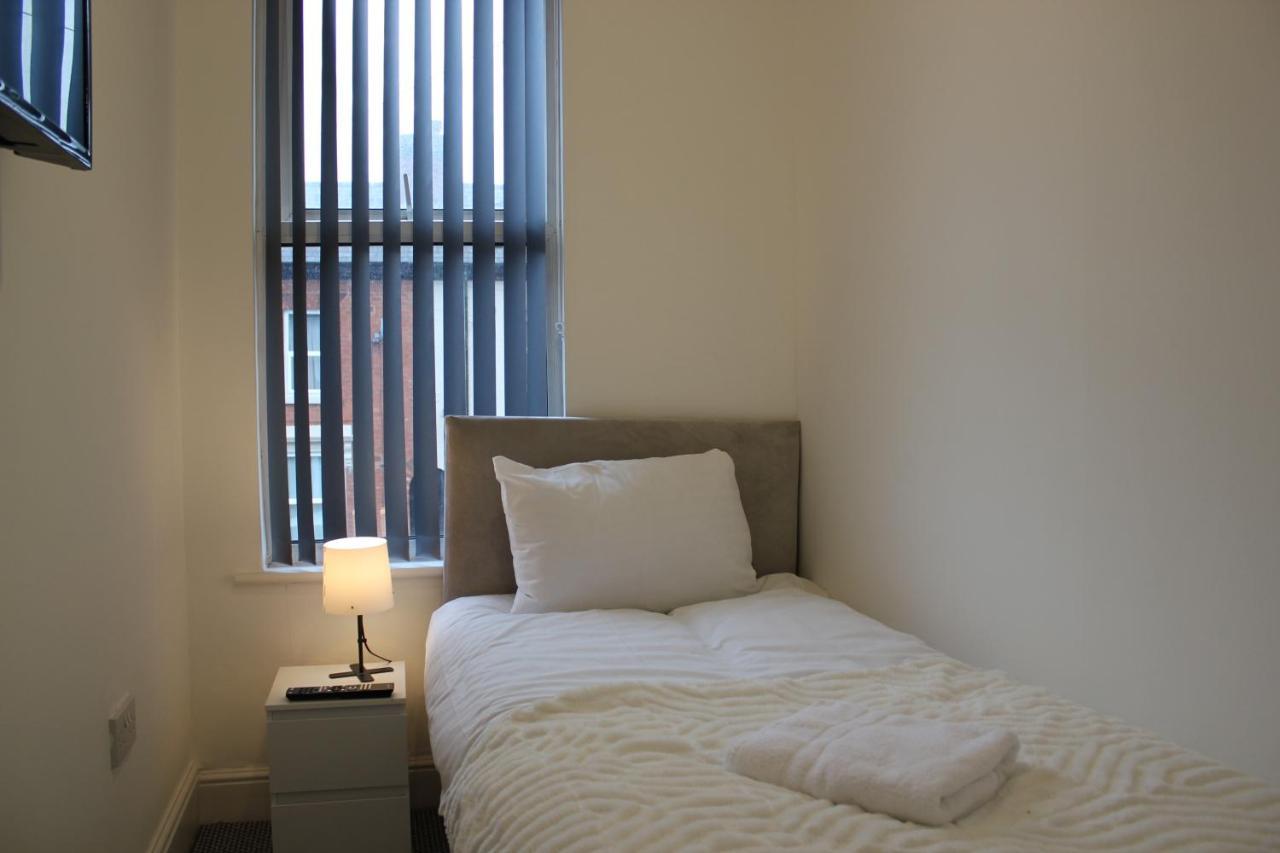 St Peter'S Shared House Hotell Birmingham Exteriör bild
