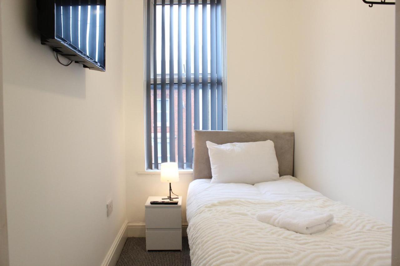 St Peter'S Shared House Hotell Birmingham Exteriör bild