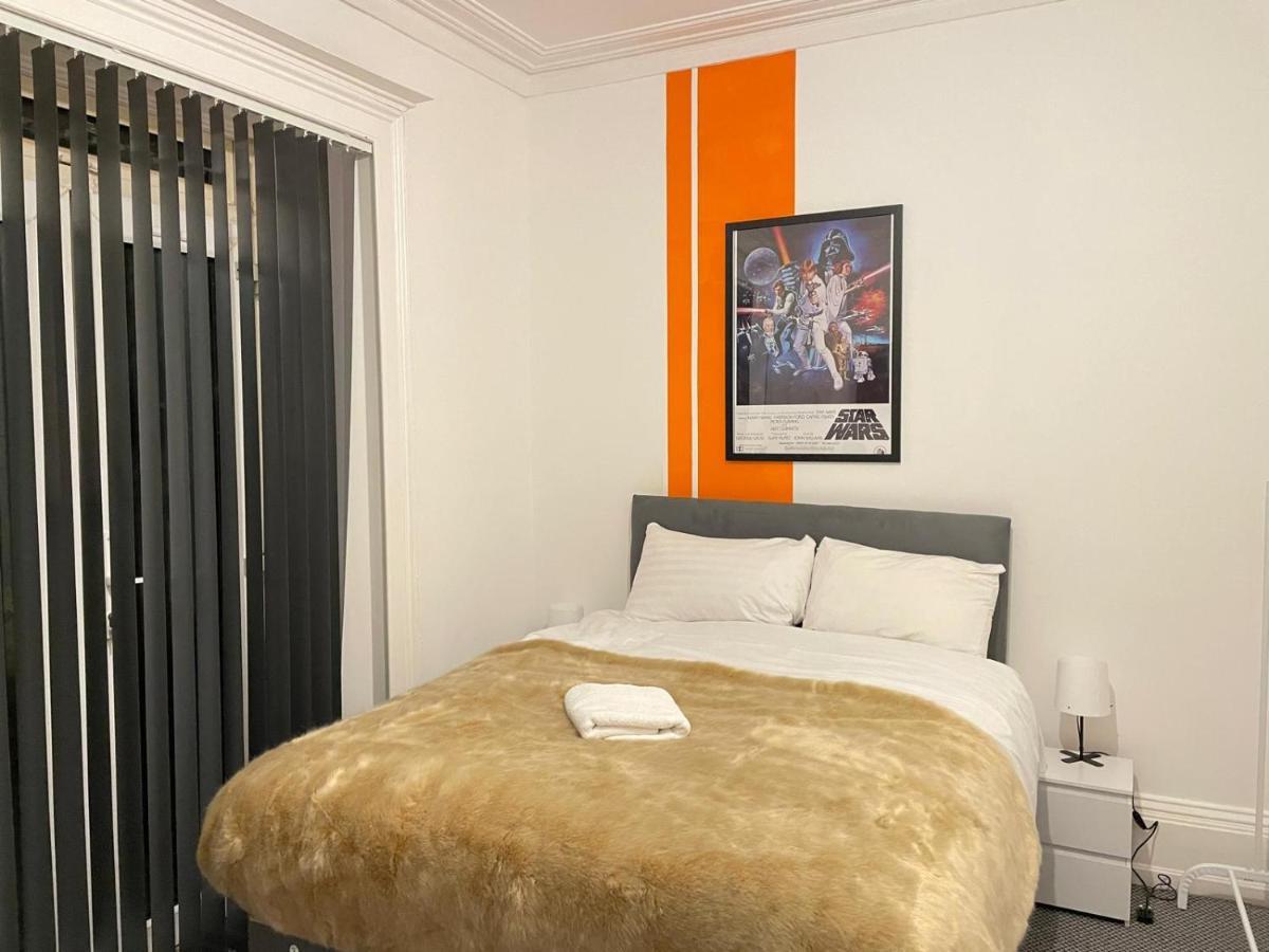 St Peter'S Shared House Hotell Birmingham Exteriör bild